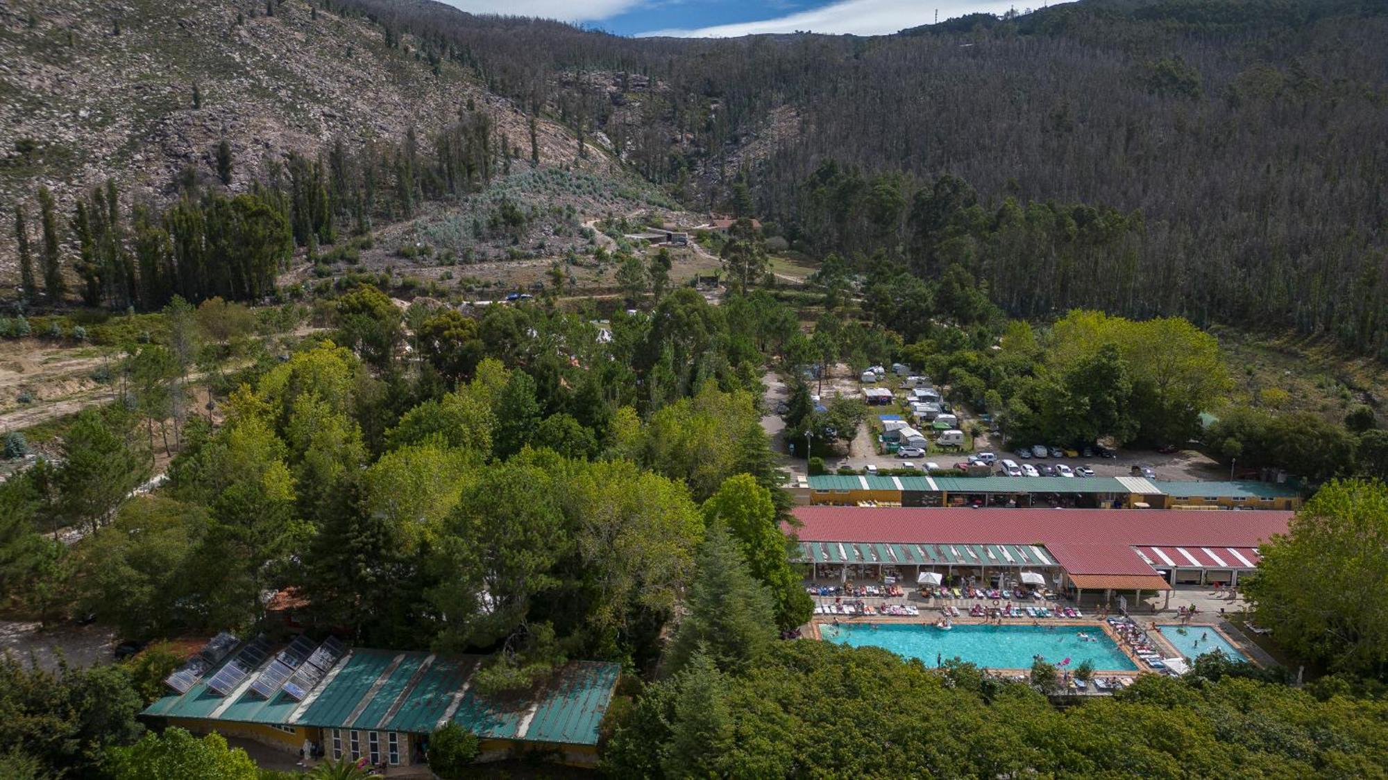 Camping Rural Ria De Arosa 2 Ribeira Exteriér fotografie